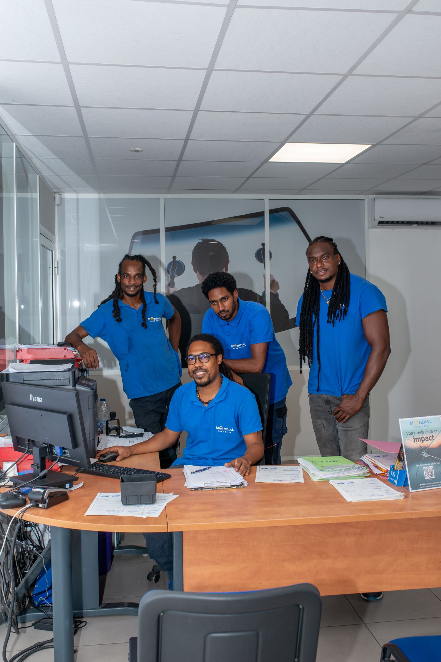 Mondial pare brise 72 dpi-142